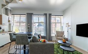 Modern appartement hartje Sneek